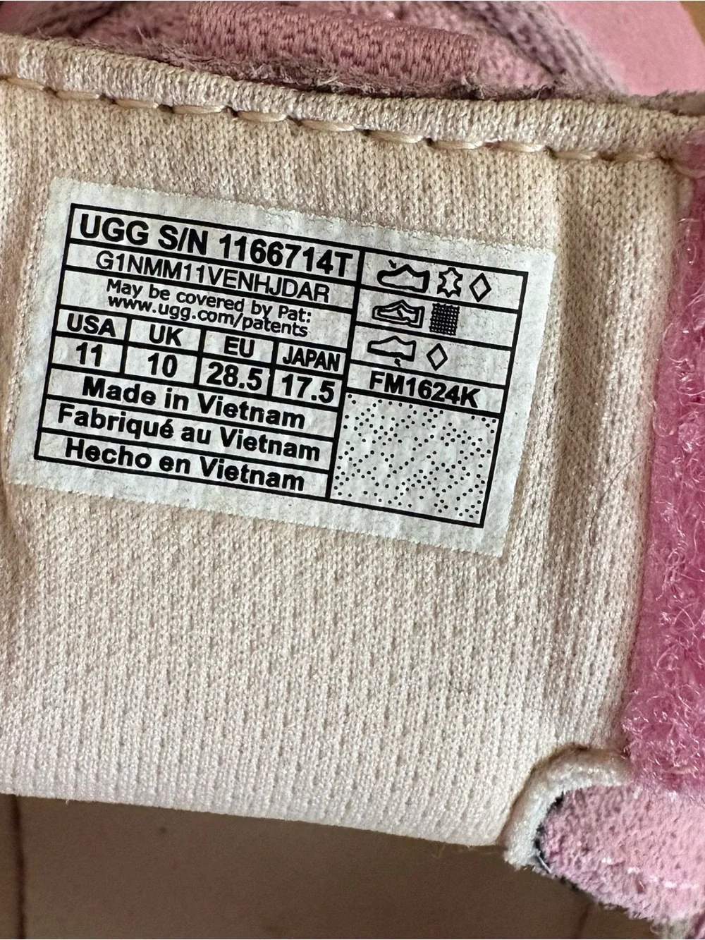 UGG soft pink